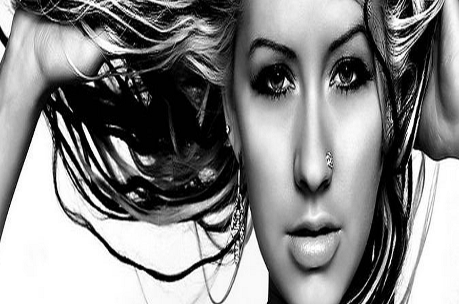 Discounts on women widest range of clothings